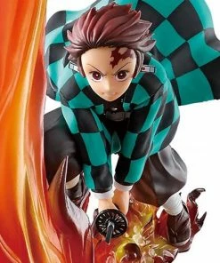 Bandai Demon Slayer: Kimetsu No Yaiba Tanjiro Kamado Shake The Sword Burn Your Heart Ichiban Statue New Arrivals